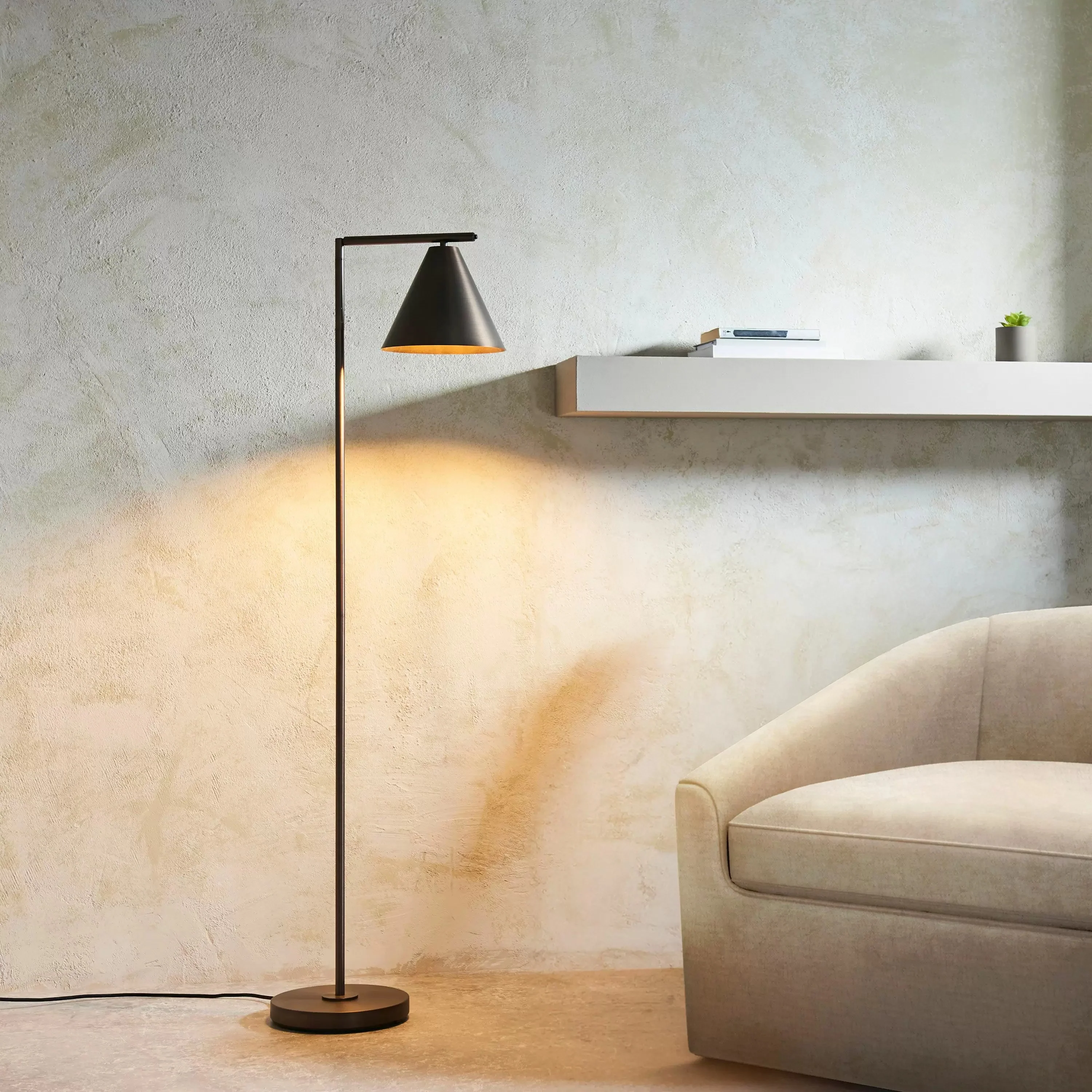 Aura Floor Lamp – Antique Bronze - Image 2