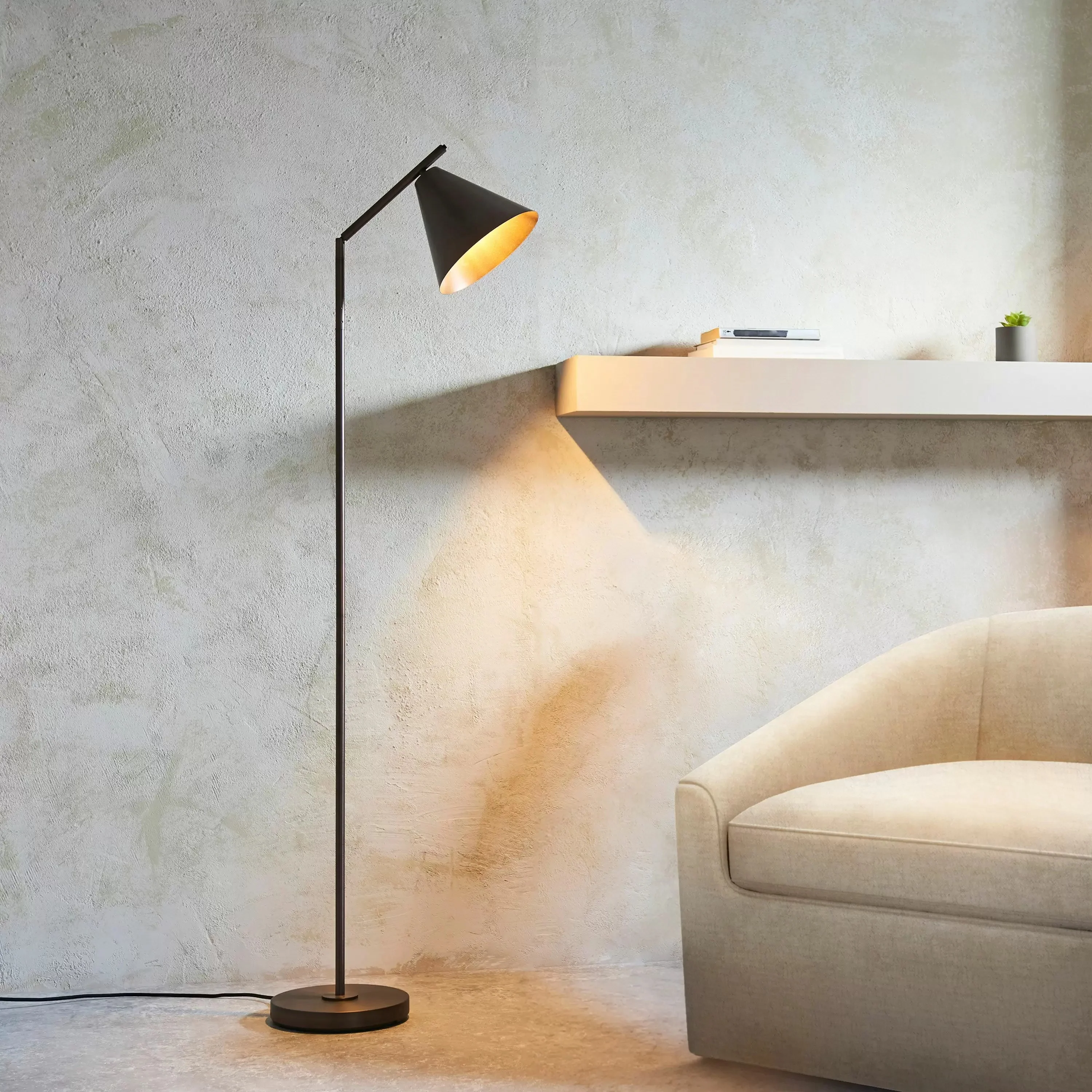 Aura Floor Lamp – Antique Bronze - Image 3