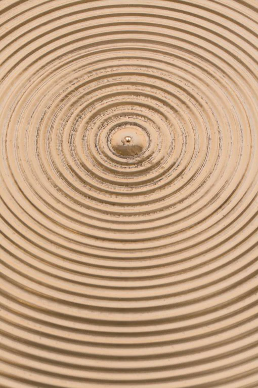 Bold Monkey Hypnotising Round Coffee Table – Gold - Image 2