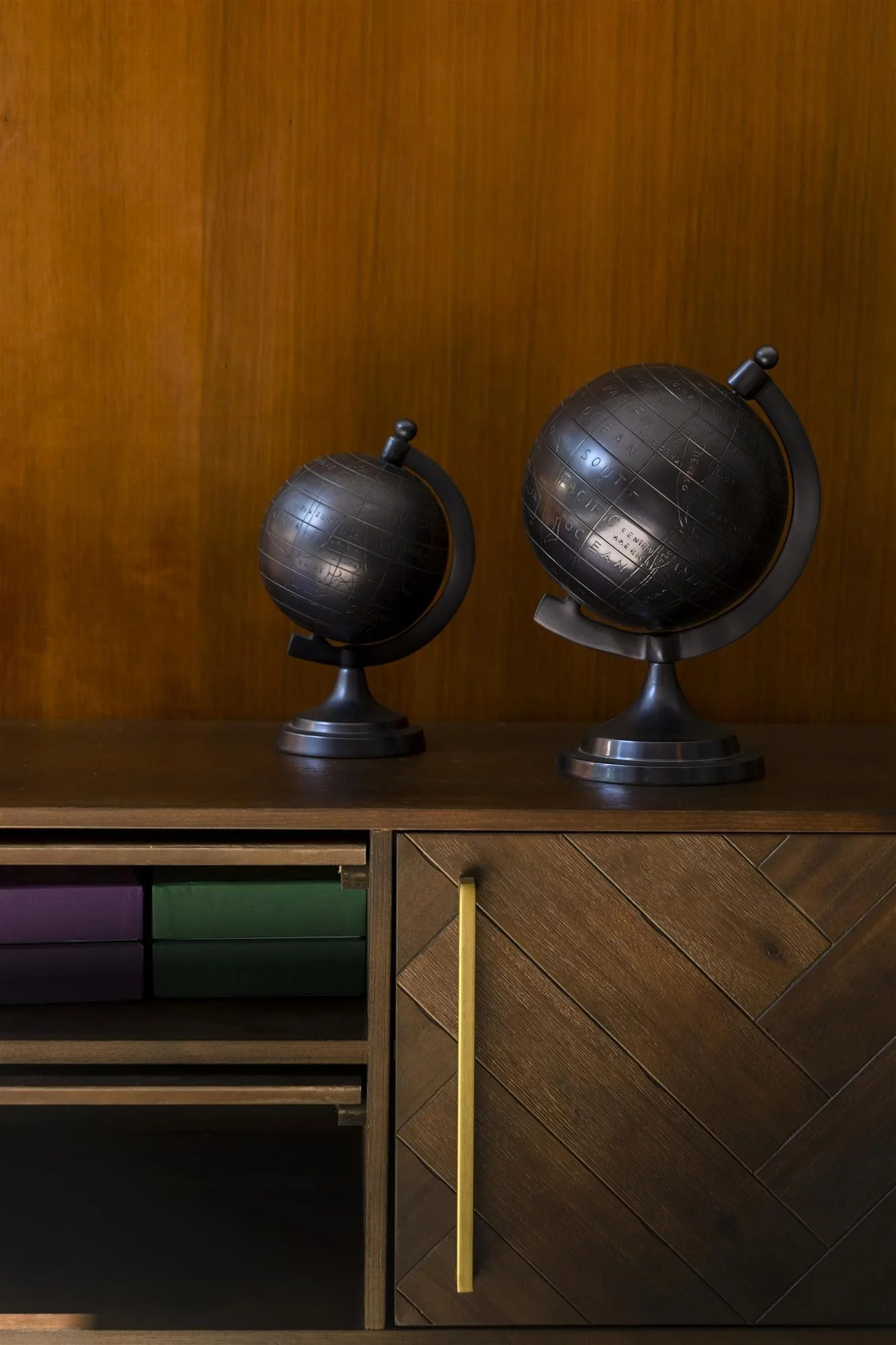 Dutchbone Class Low Sideboard – Acacia - Image 10
