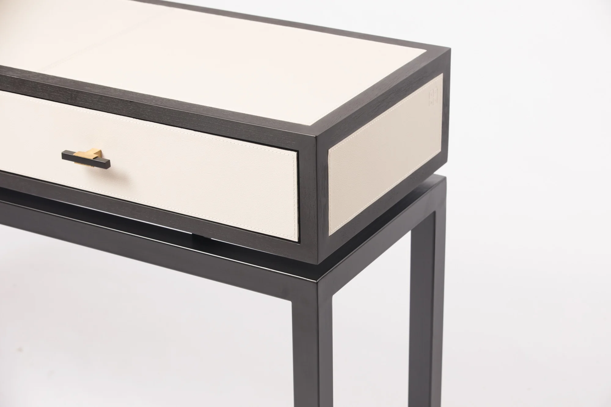 Eccotrading Bertie Console Table - Pumice Leather - Image 4