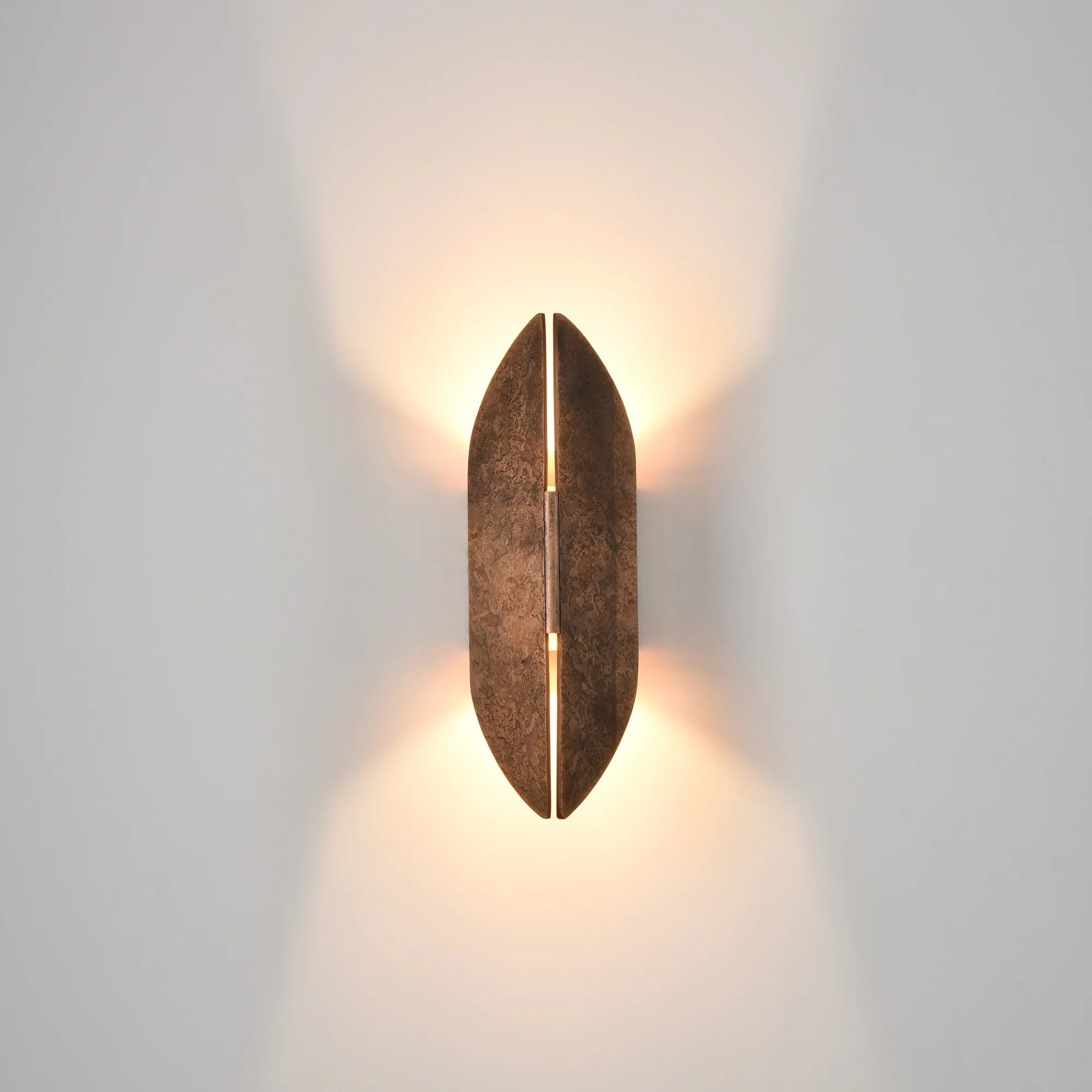Franklite Warrior Wall Light – Small - Image 2