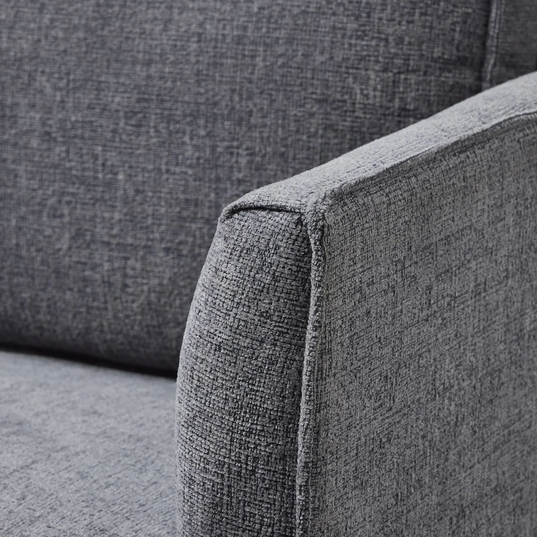 Hill Interiors Richmond Armchair - Image 2
