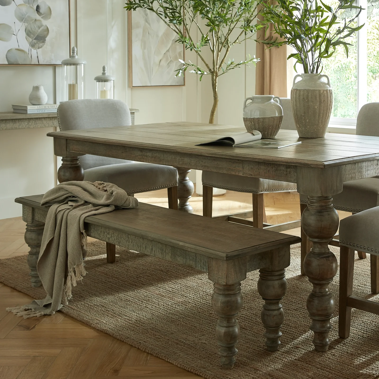 Hill Interiors Rutland Collection Rectangular Dining Table - Image 7