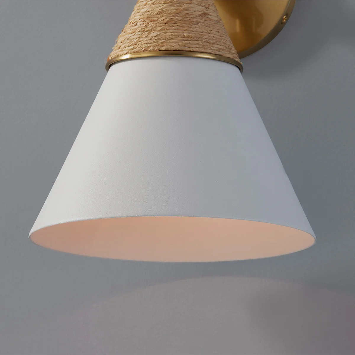Hudson Valley Lighting Mica Wall Light - Image 3