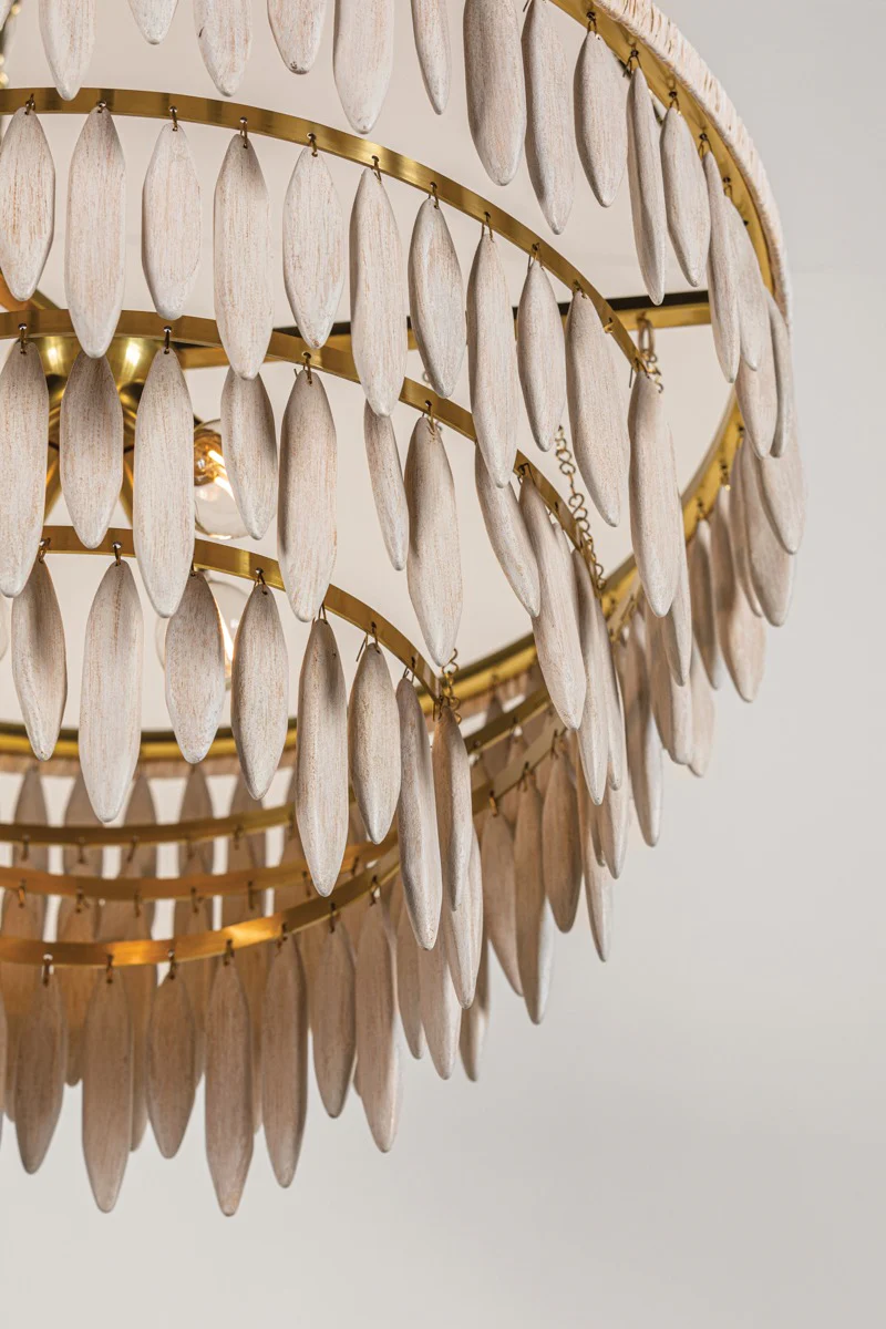 Hudson Valley Lighting Tiffany Chandelier - Image 4