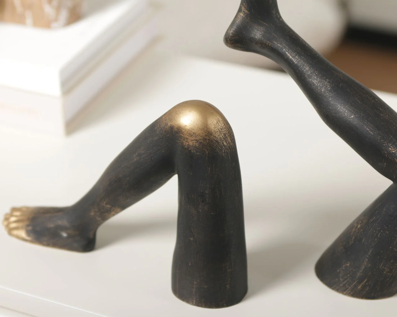 Liang & Eimil Azalea Sculpture - Image 6