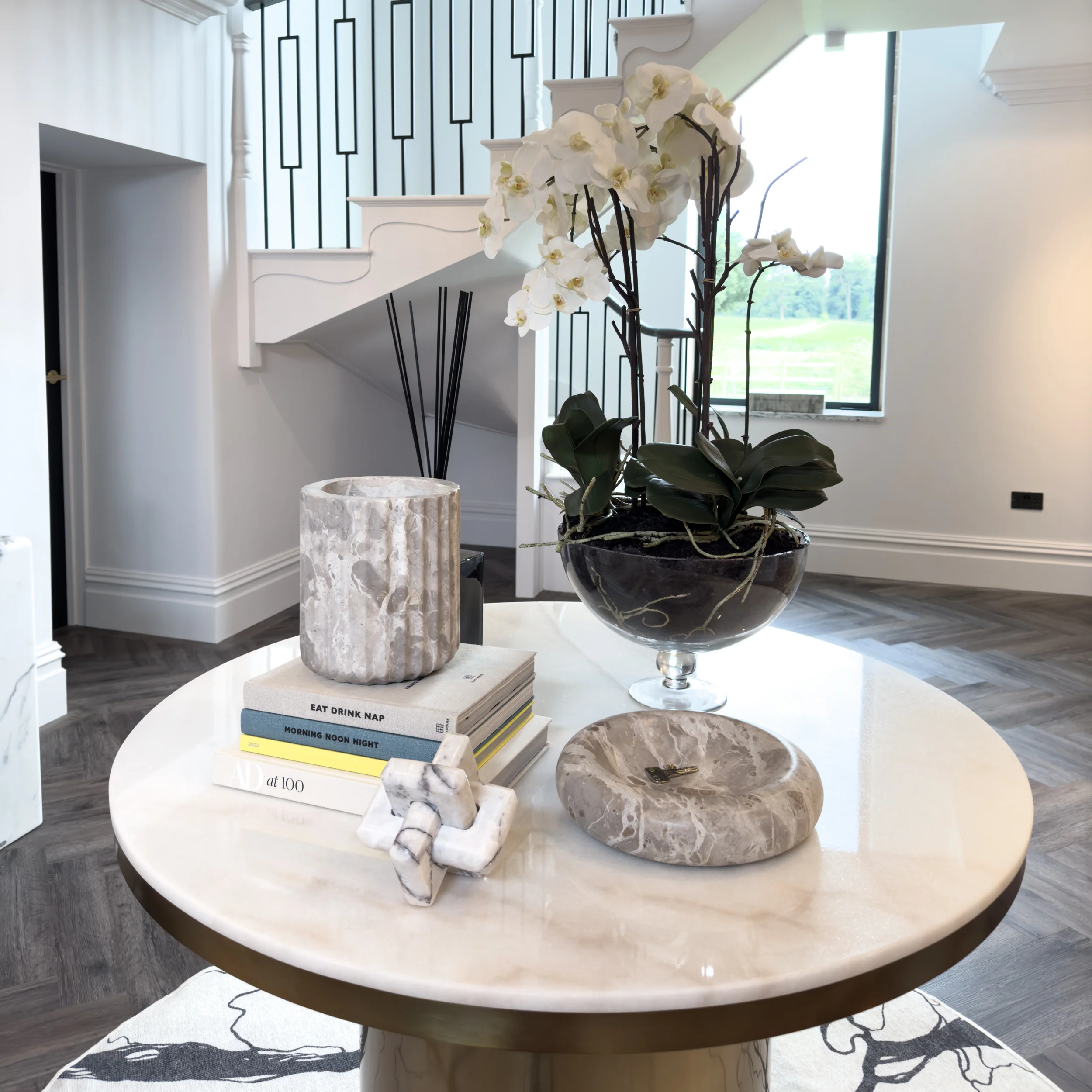 Liang & Eimil Camden Brass & Marble Dining Table - Medium - Image 4