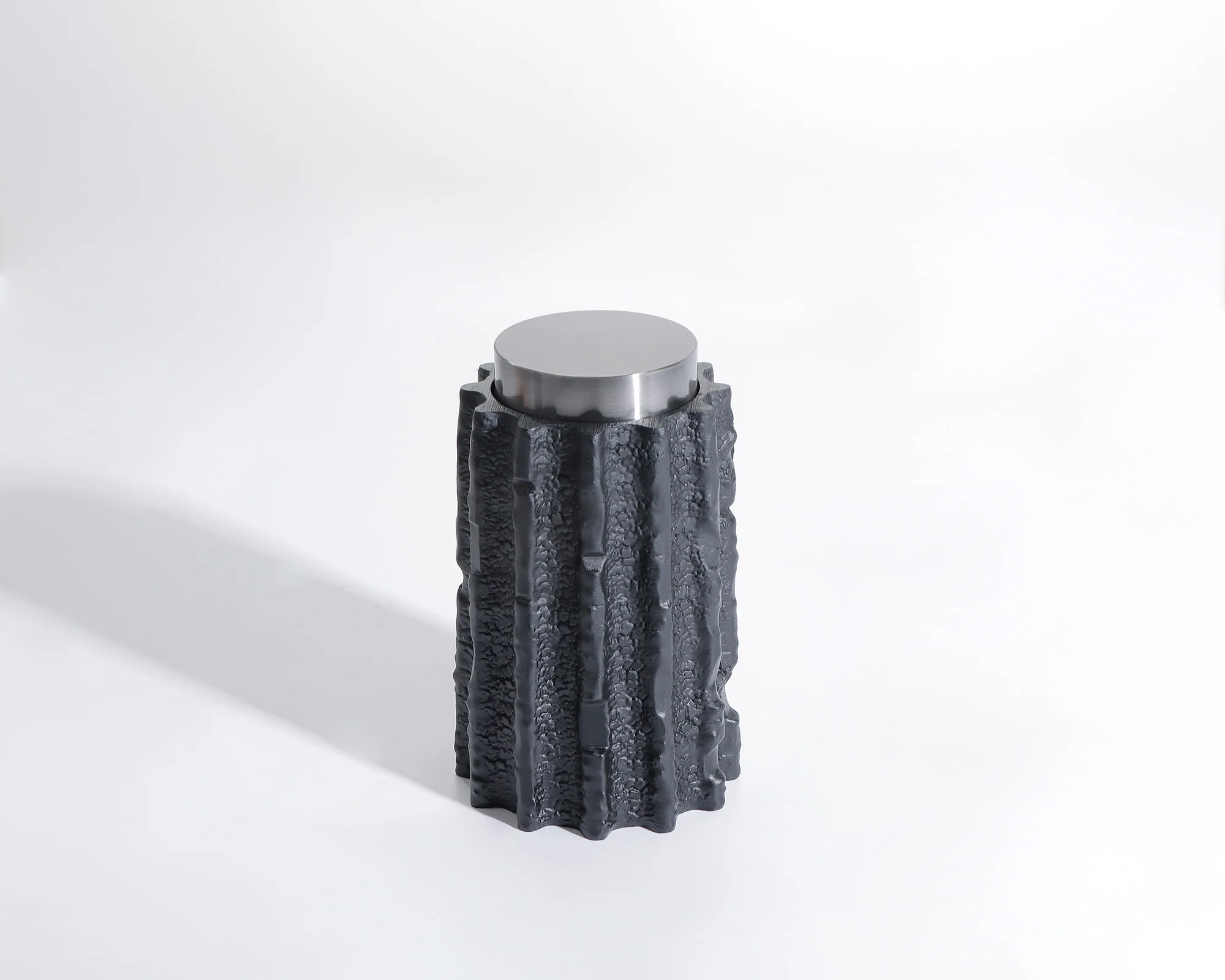 liang & Eimil Meteorite Jar - Large - Image 4