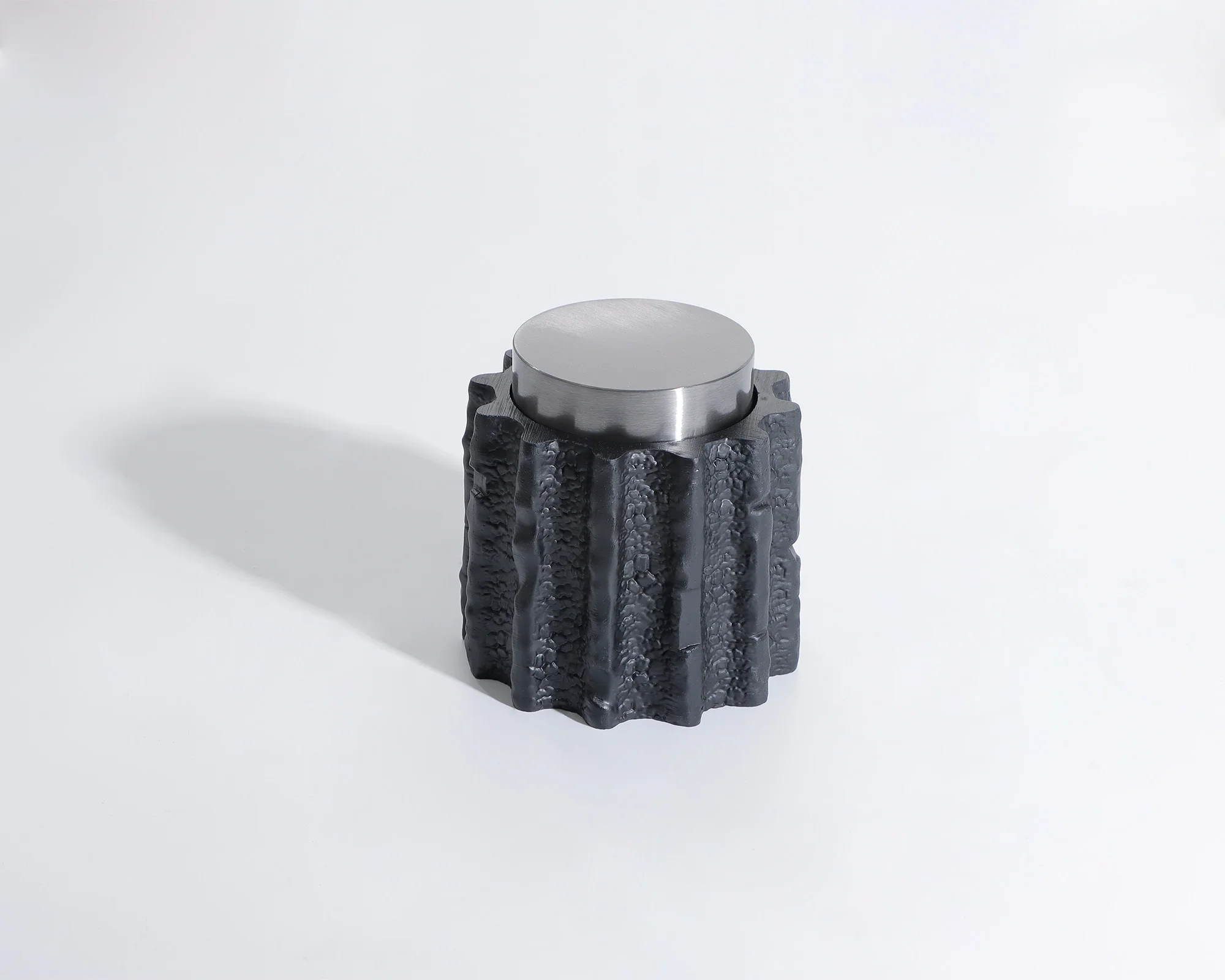 liang & Eimil Meteorite Jar - Small - Image 3
