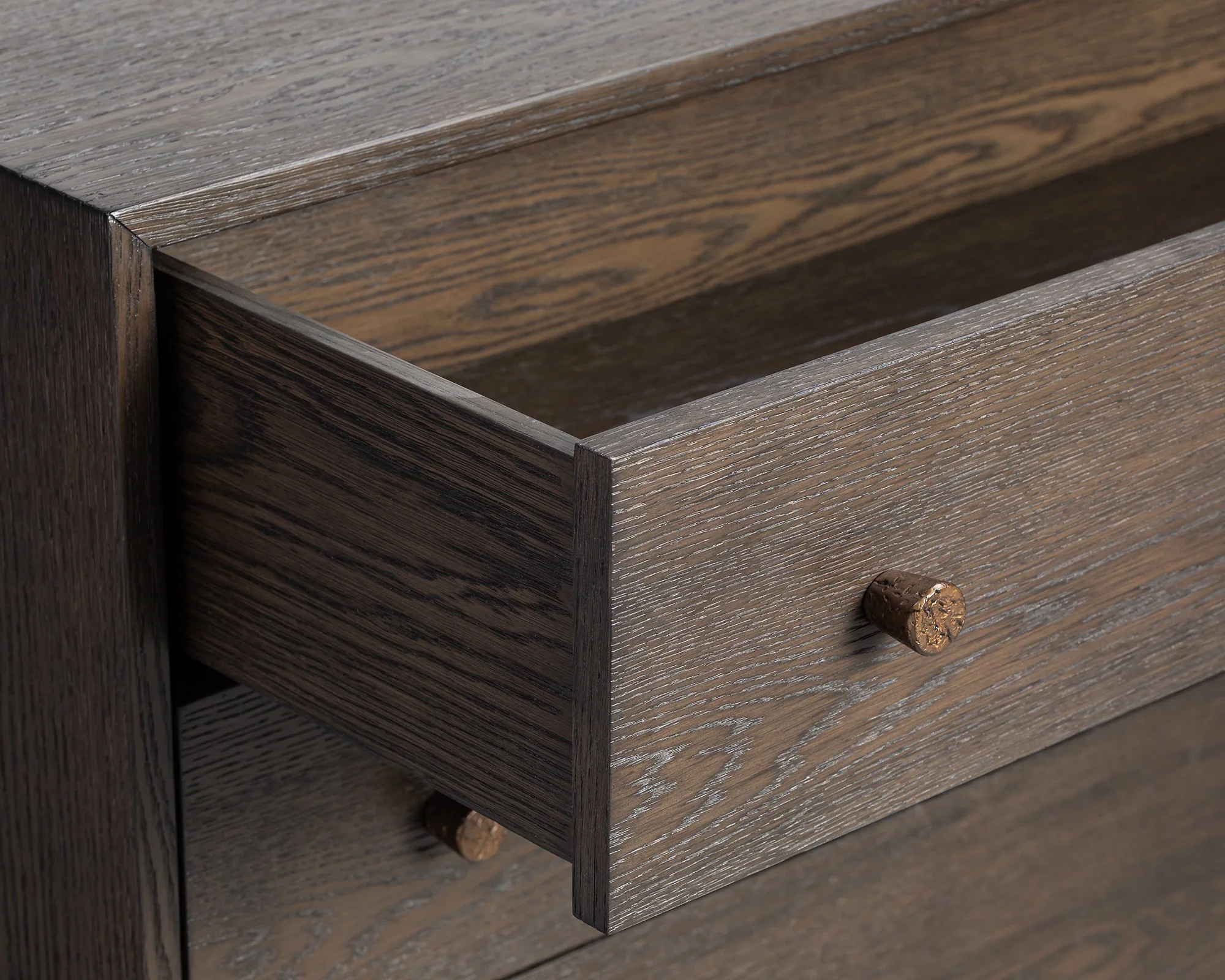 Liang & Eimil Nella Chest of Drawers – Brushed Brown & Hammered Dark Bronze - Image 4
