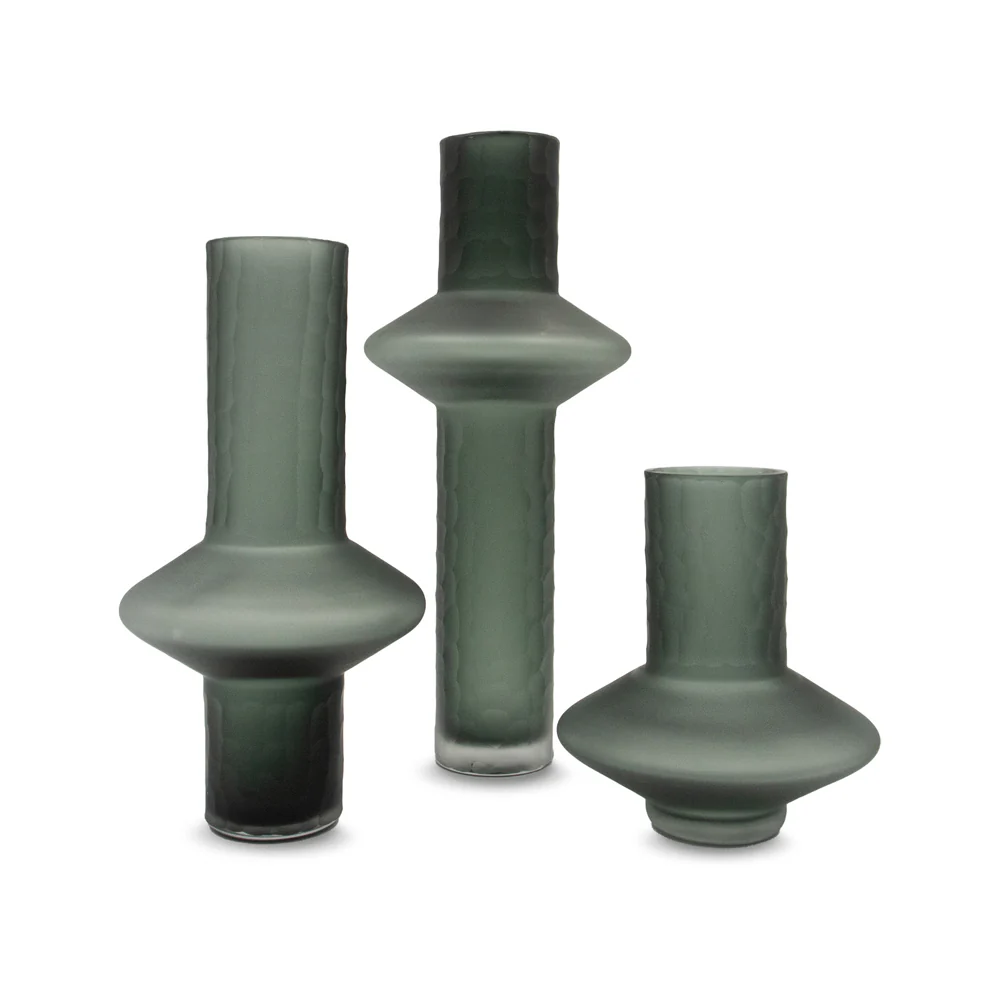 Liang & Eimil Rei Glass Vase in Smoke Grey - Large - Image 3