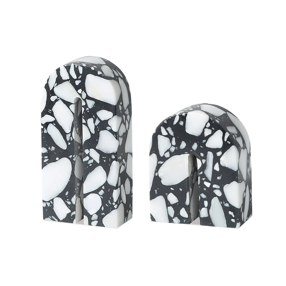 Liang & Eimil Small Dolmi Sculpture – Black & White - Image 2