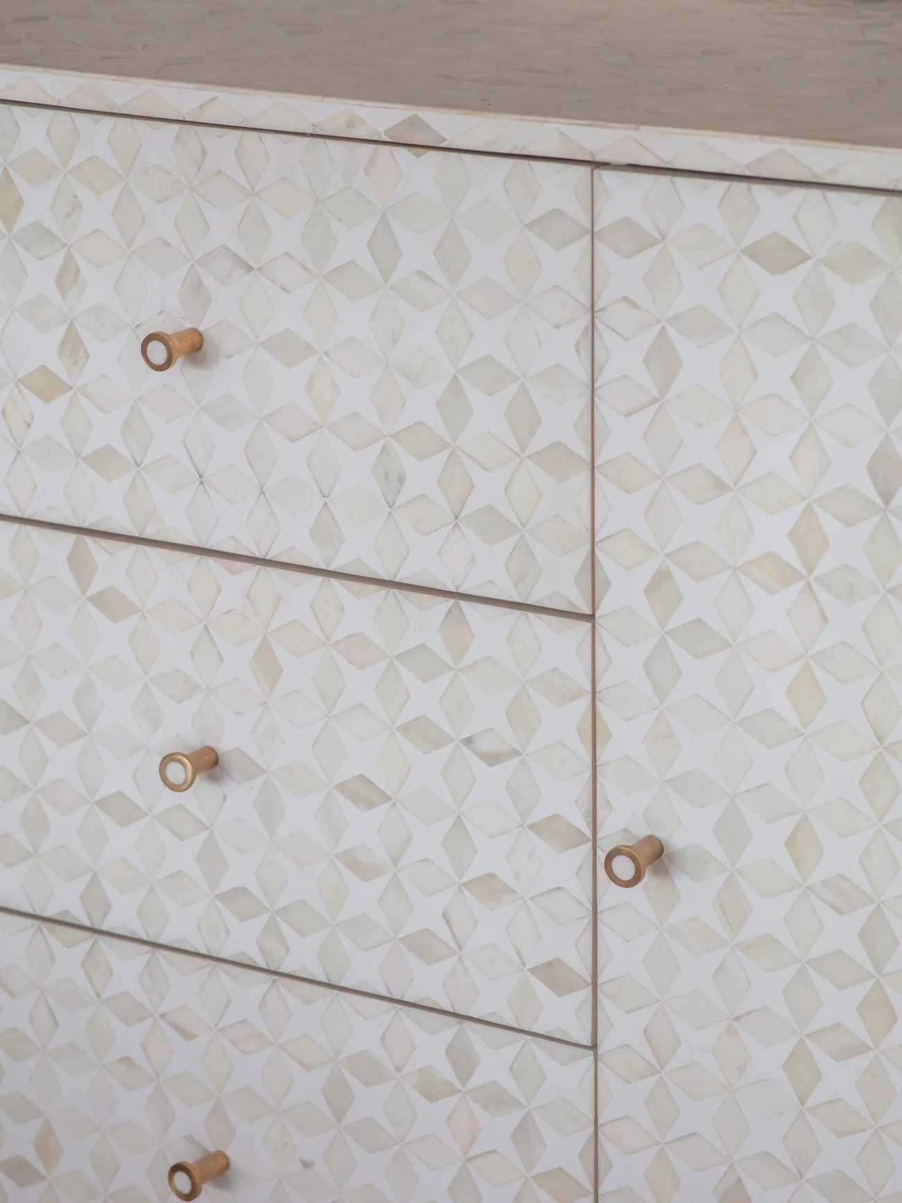 Libra Interiors Aspen Bone Inlay Sideboard - Image 4