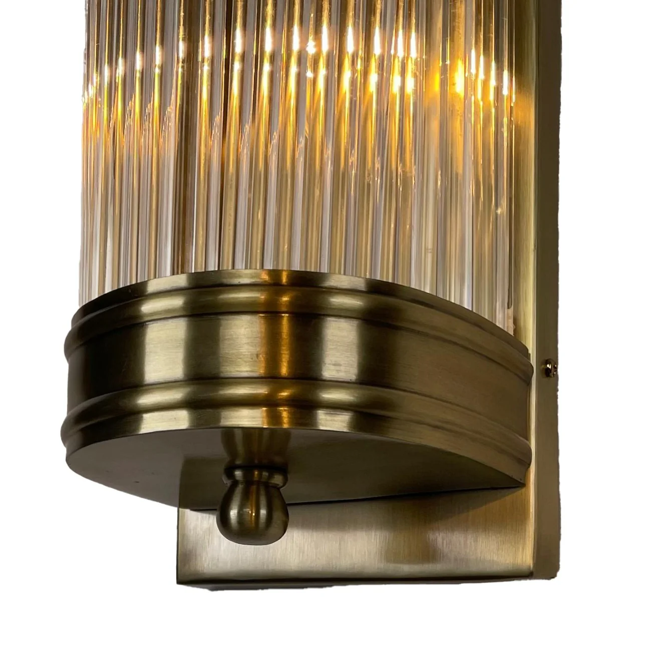 Libra Interiors Beaumont Wall Lamp - Image 3
