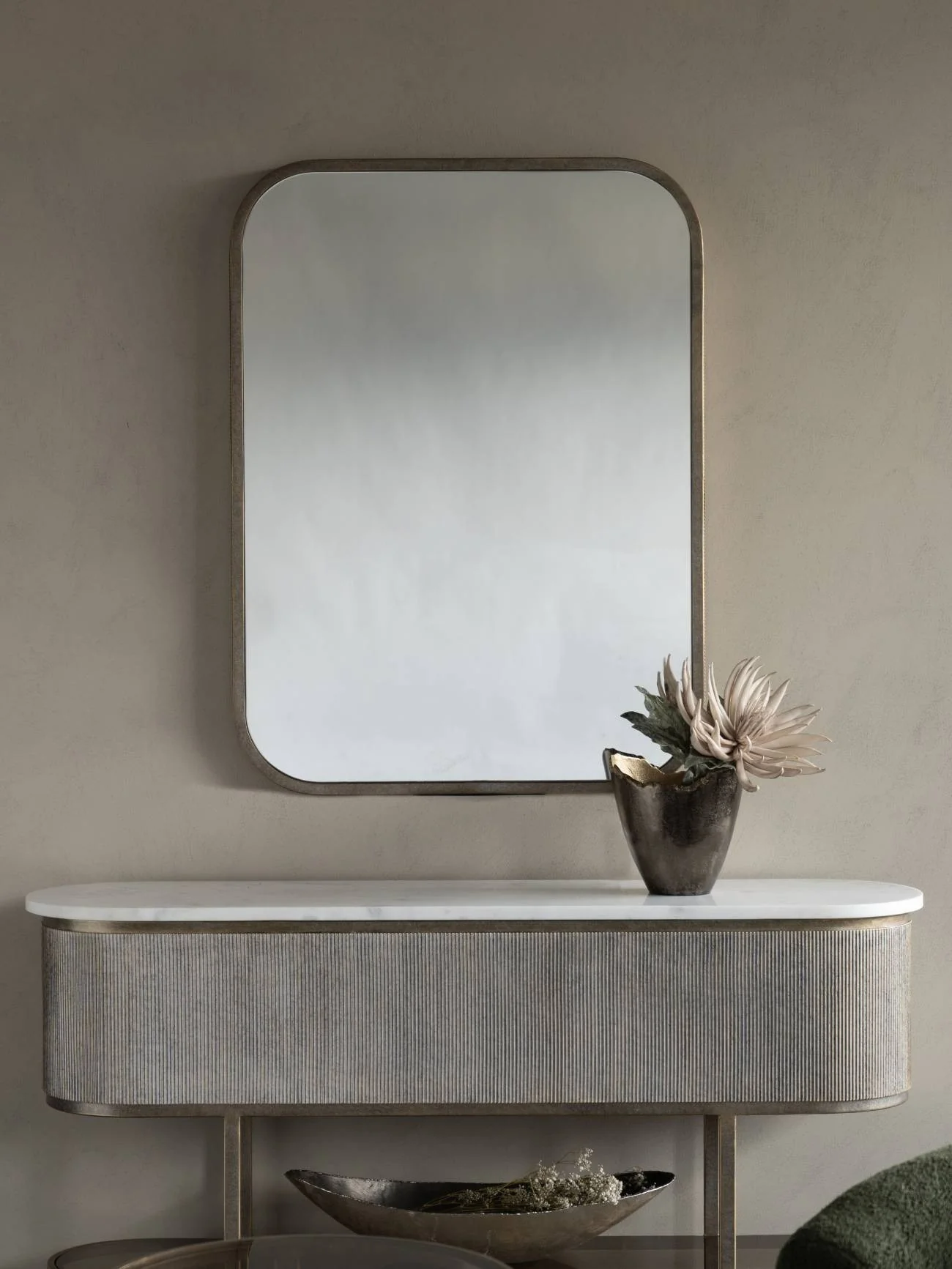 Libra Interiors Belvedere Rectangular Mirror - Image 4