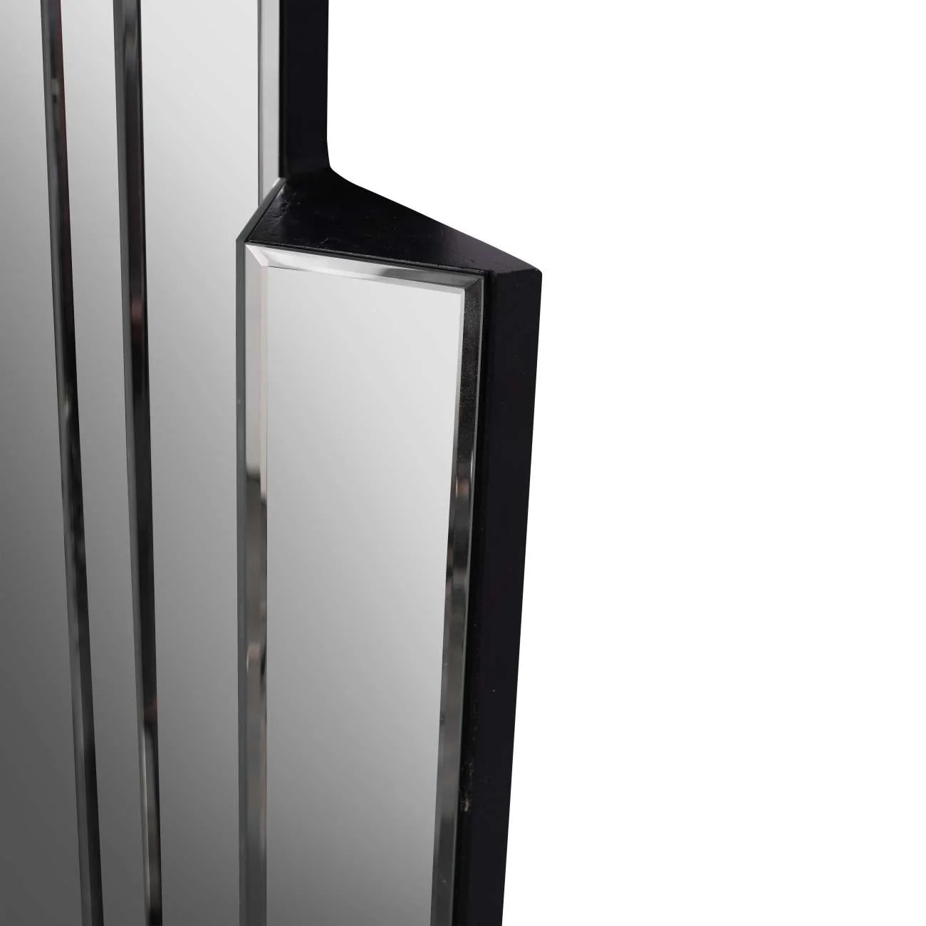 Libra Interiors Crystalline Effect Round Mirror - Image 3