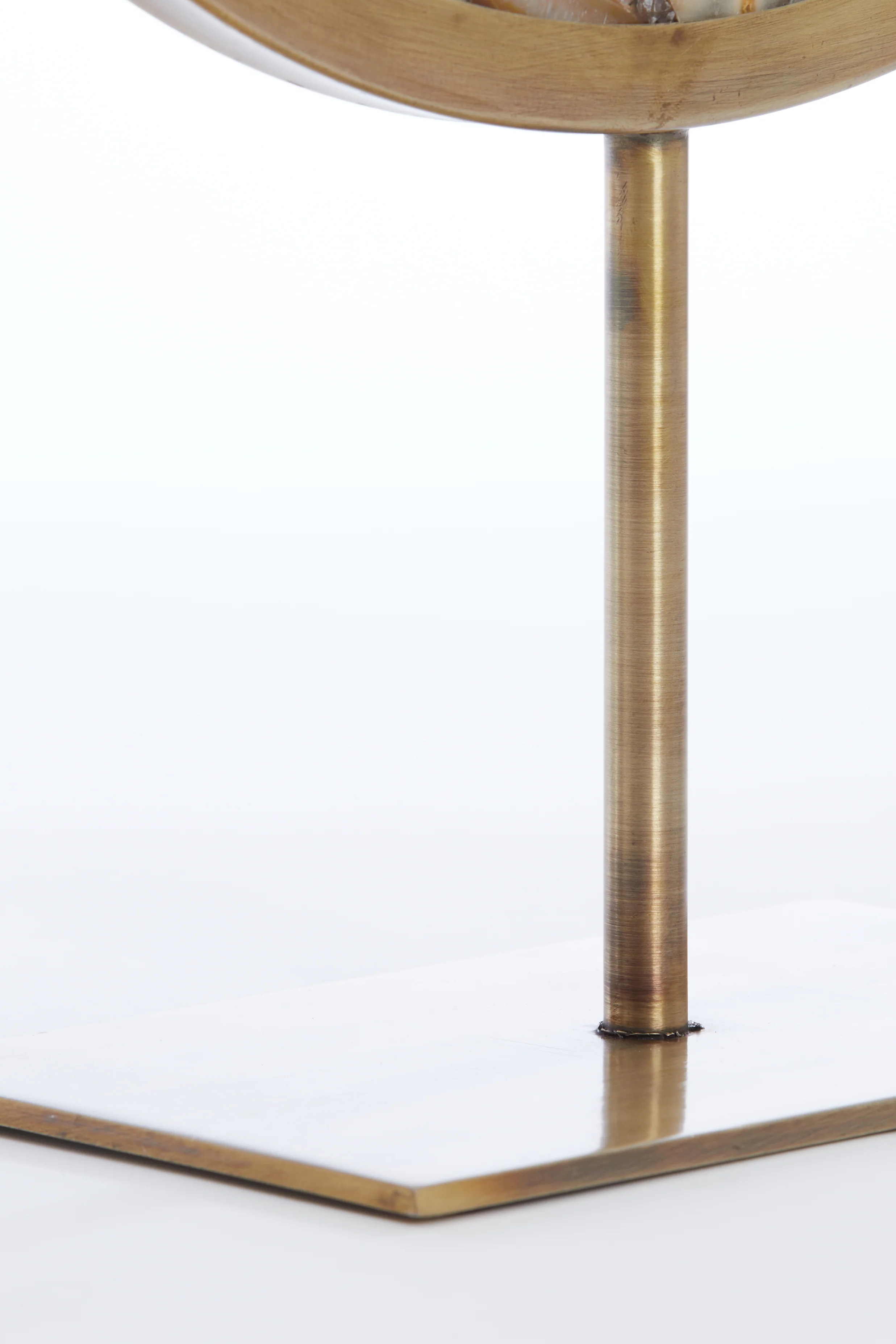 Light & Living Gouya Sculpture in Yellow Agate and Antique Bronze - Image 3