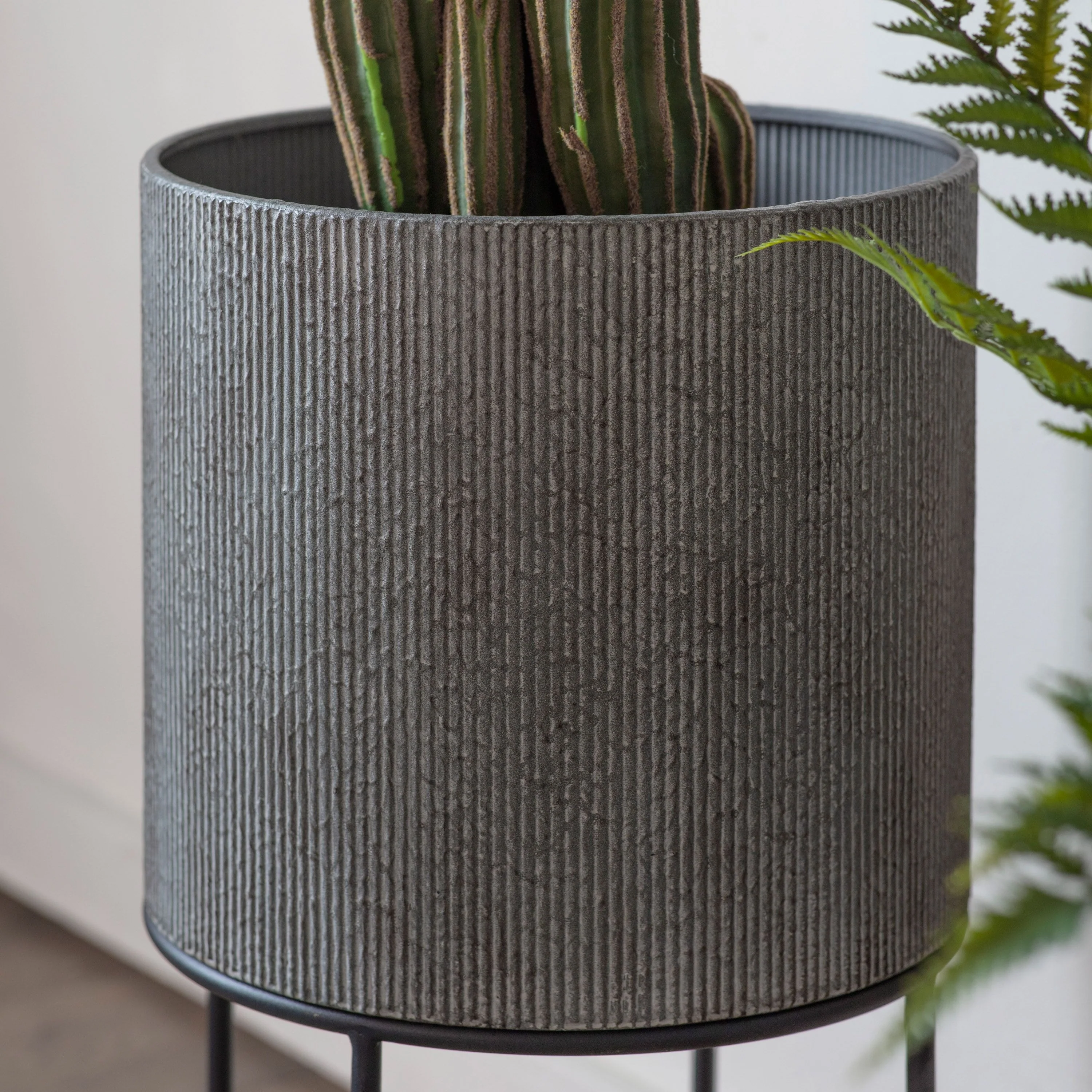 Linea Planter – Set of 2 – Grey - Image 3