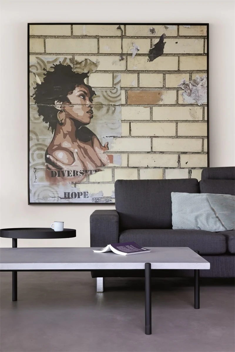 Lyon Beton Twist Coffee Table from Concrete and Steel - Image 3