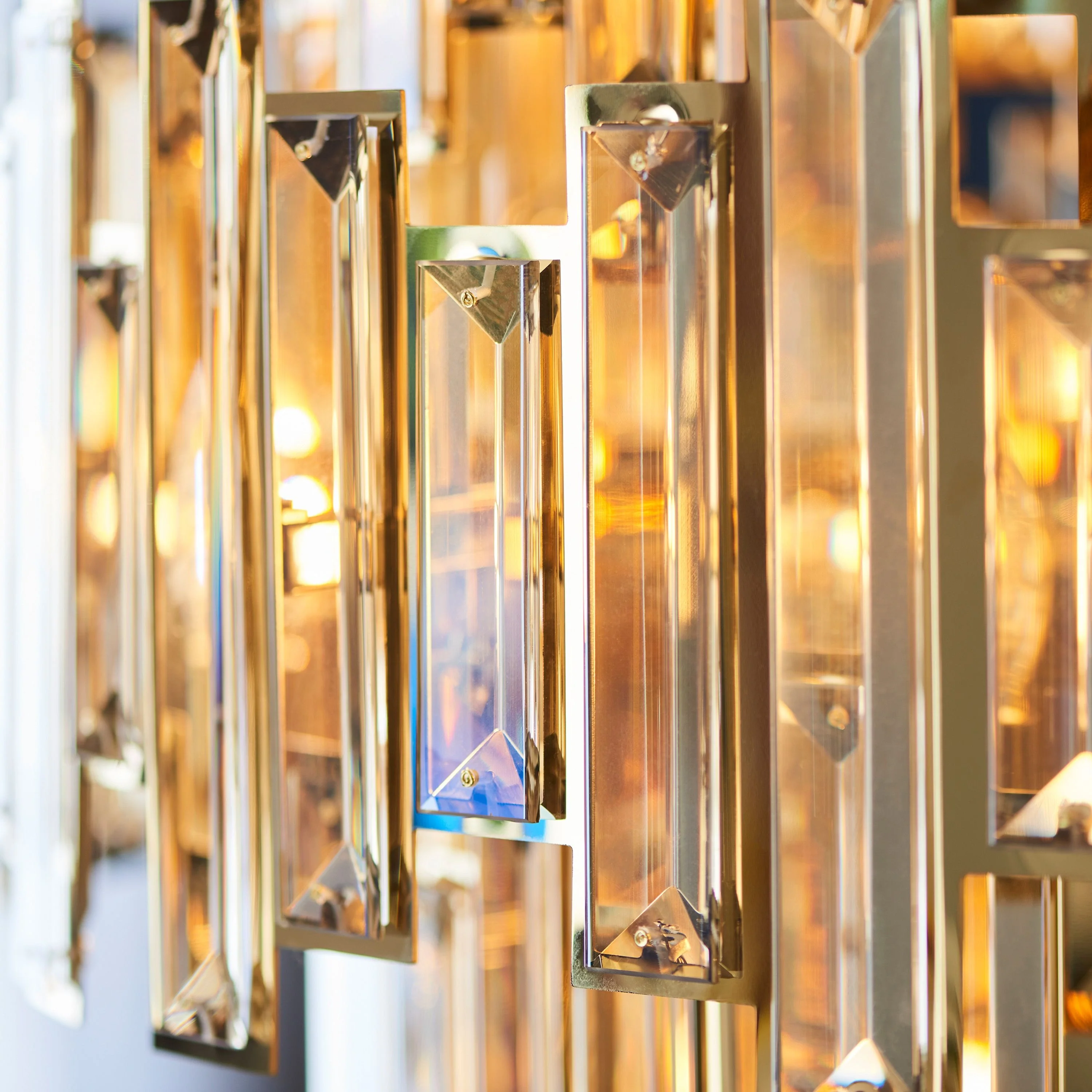 Lyra Chandelier in Champagne and Gold – 15 Lights - Image 5