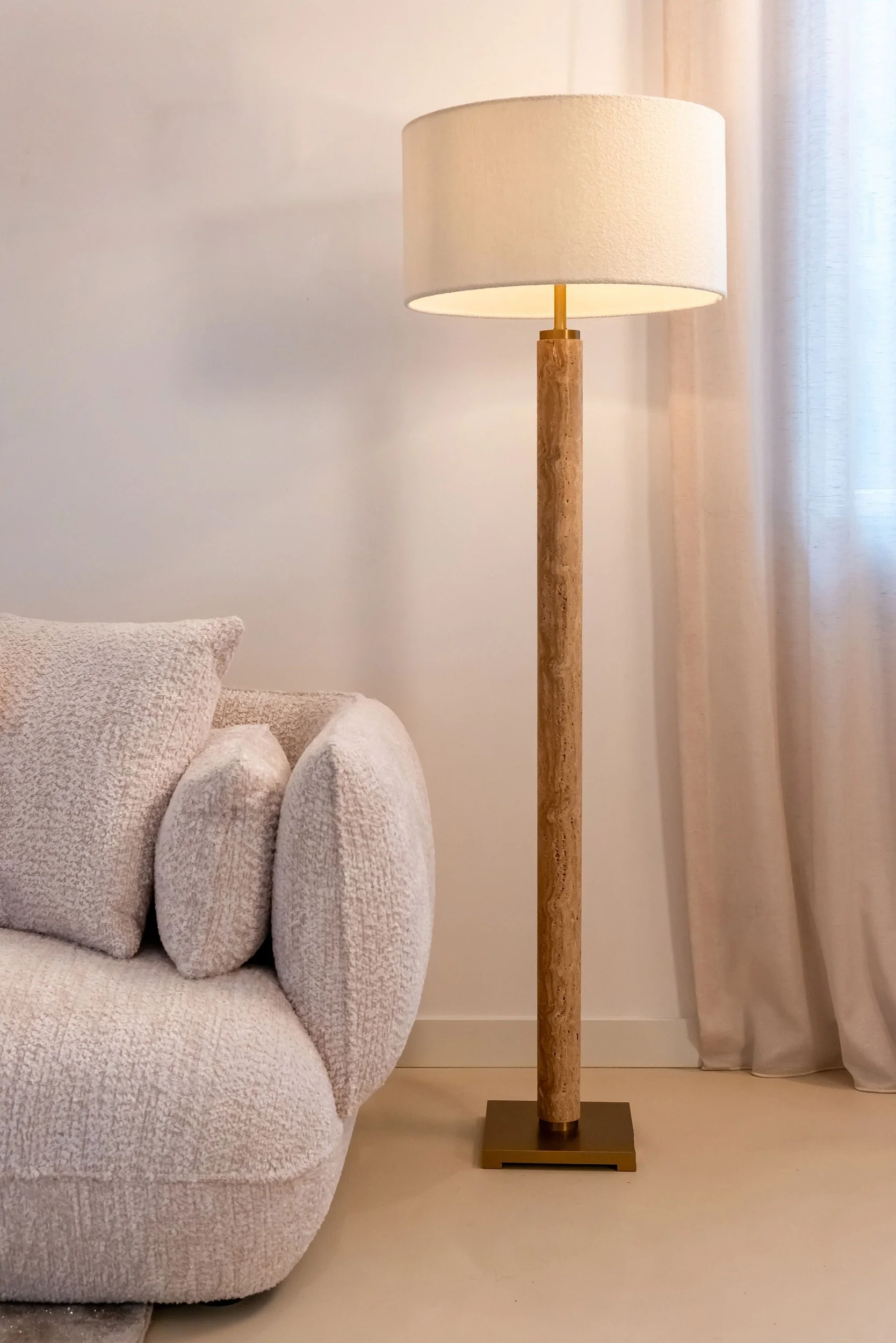 Richmond Interiors Lorén Floor Lamp - Image 3