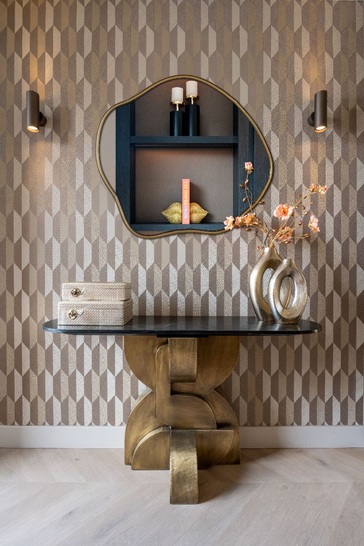 Richmond Interiors Maddox Console Table - Image 5