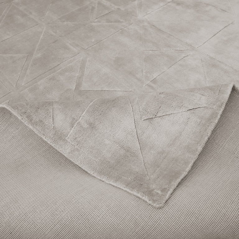 Richmond Interiors Yuna Carpet – Large - Image 4