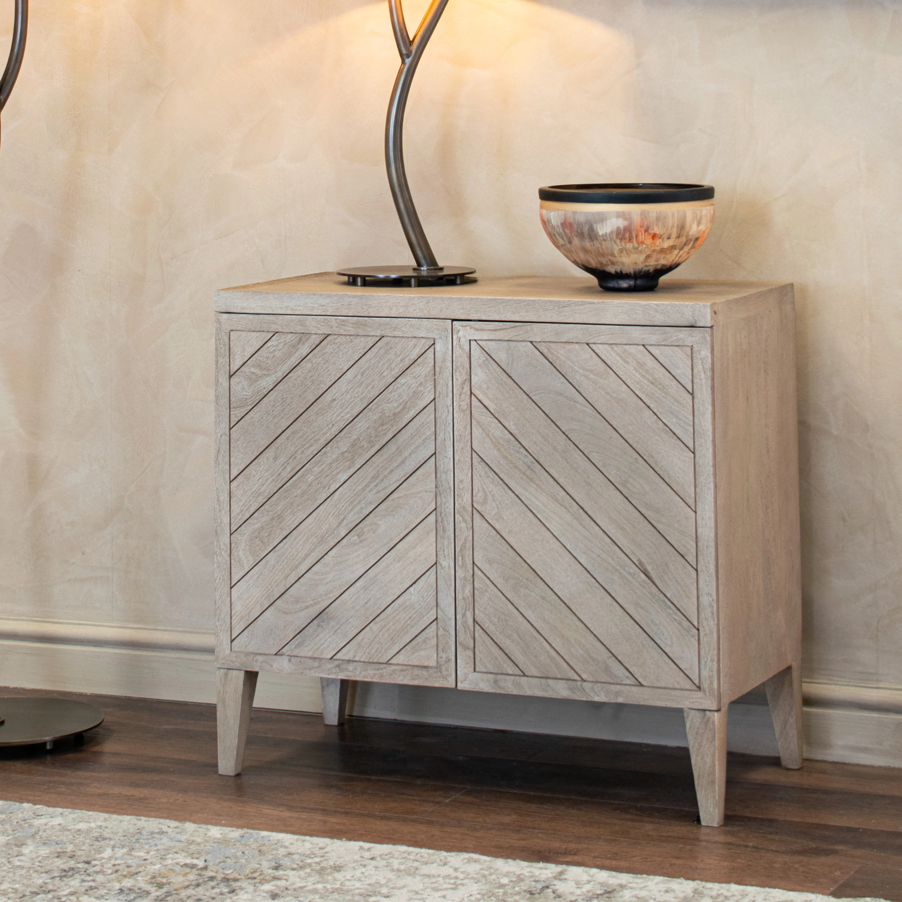 RV Astley Croft Cabinet - Image 2