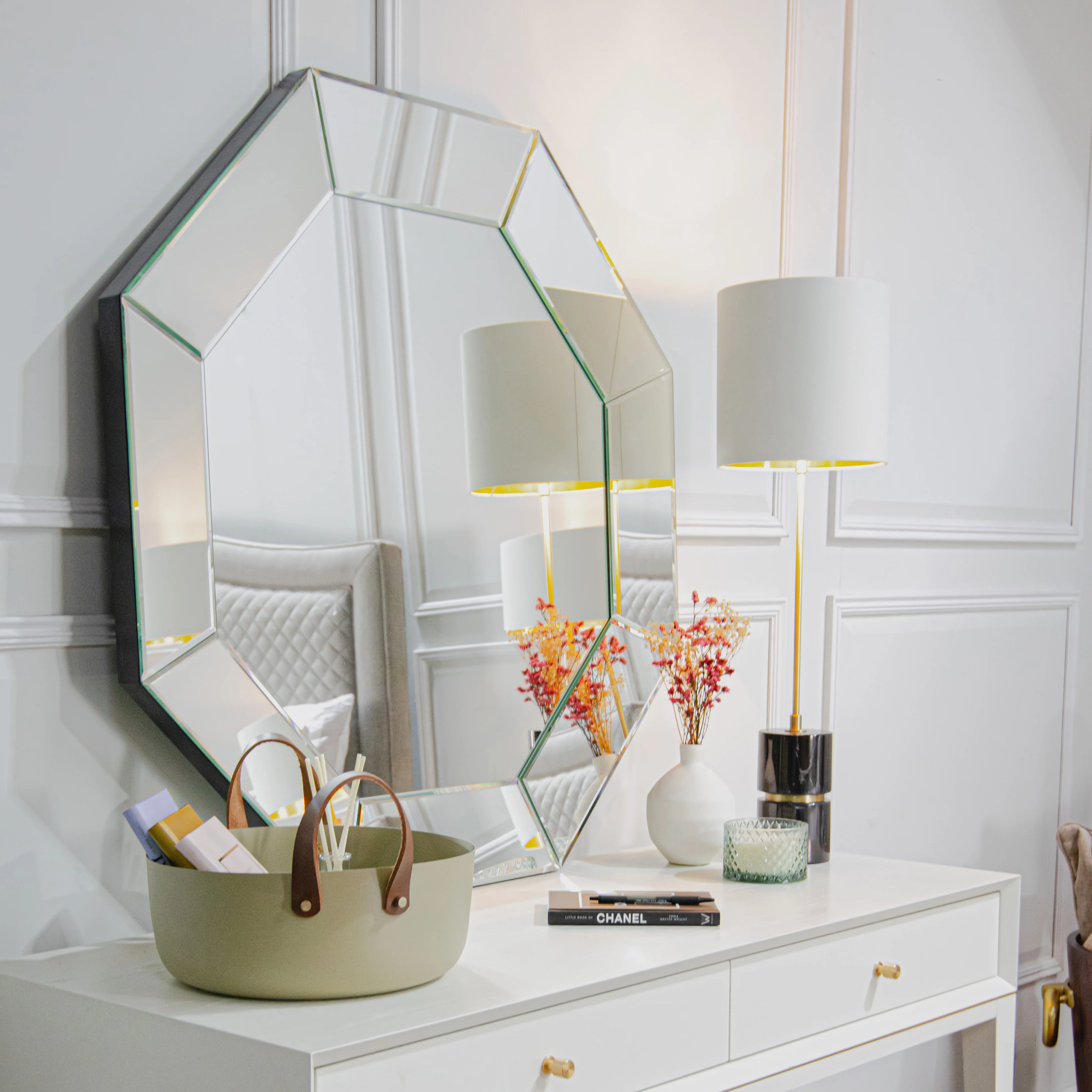 RV Astley Leigh Mirror - Image 2