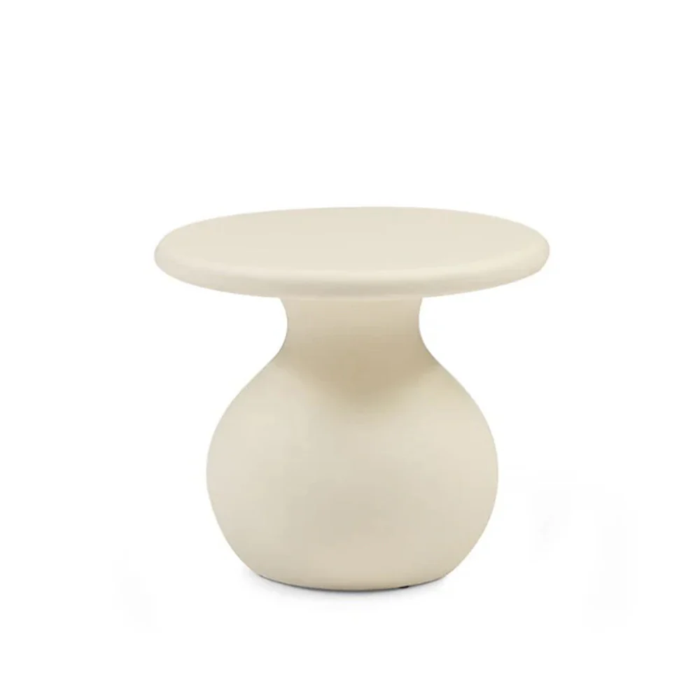 Tommy Franks Rolo Side Table – Matte Beige