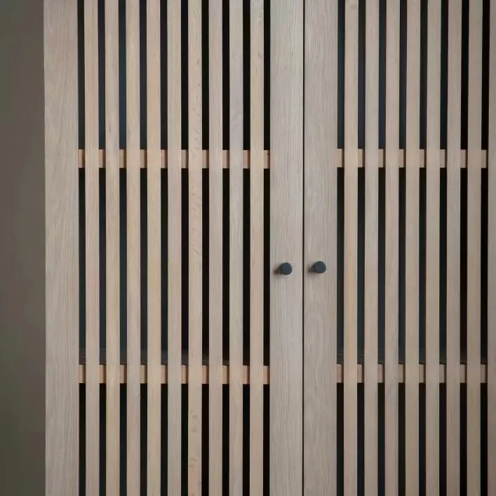 Trevino Bar Cabinet - Image 4