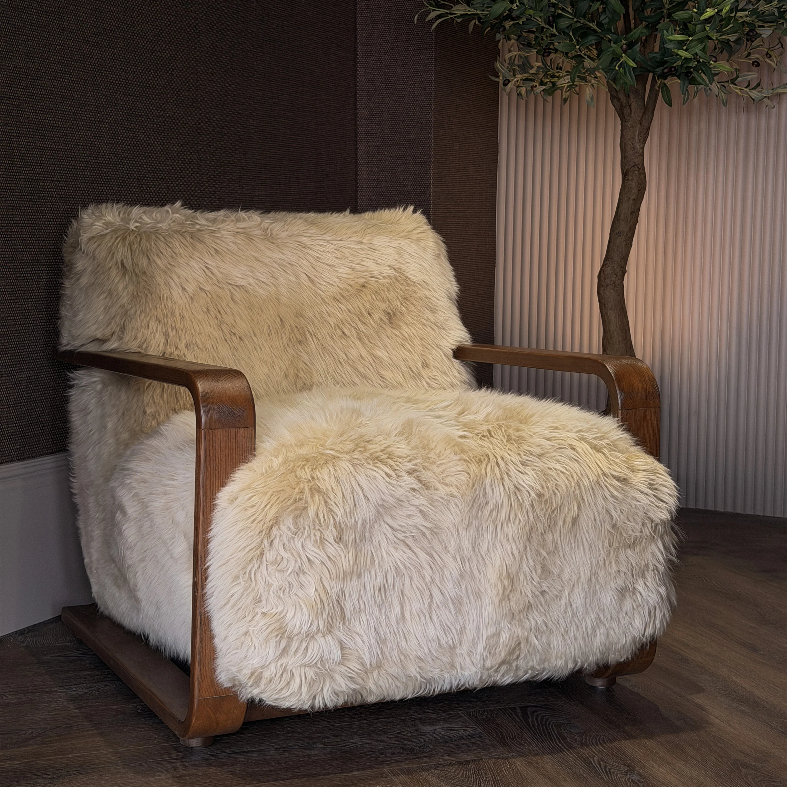 Virgil Sheepskin Accent Chair (CRIB 5) - Image 8