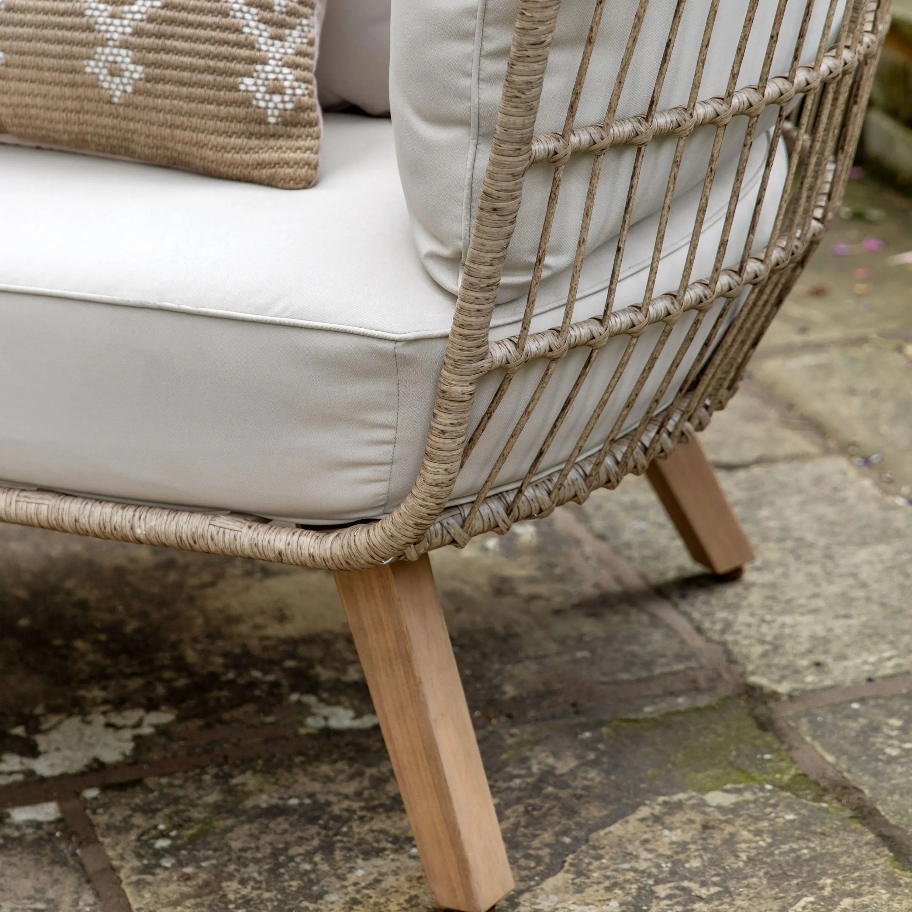Wexford Egg Chair - Image 8