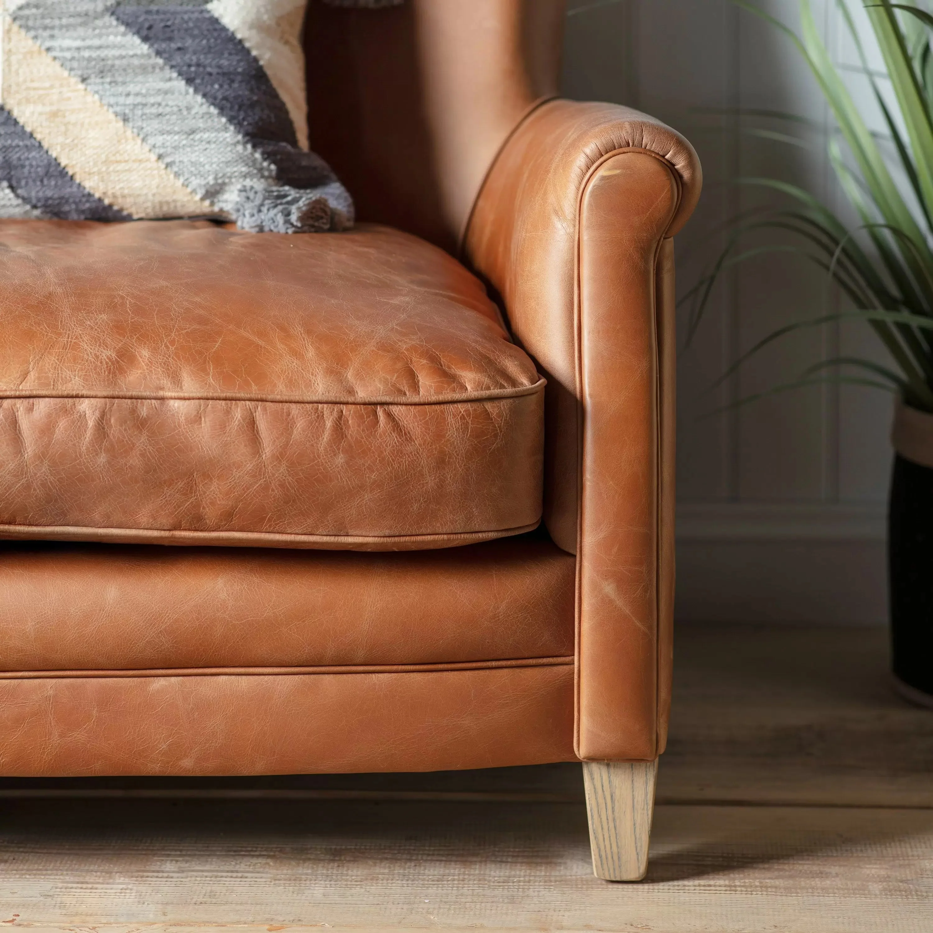Winston Sofa – Vintage Brown Leather - Image 2